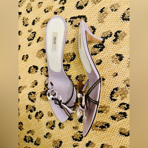 Prada Lavender Floral Detail Sandals Size 38.5 - Picture 2 of 3